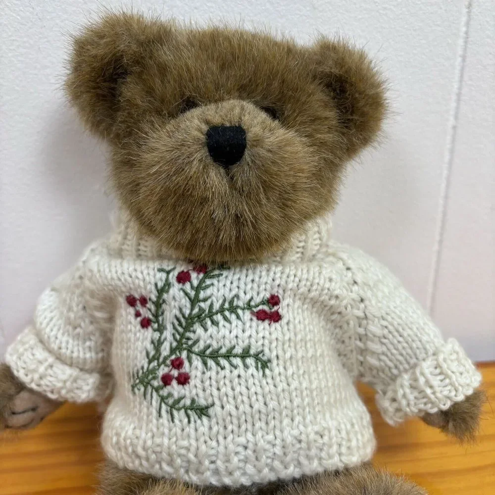 Boyds Bears celebrate holidays
